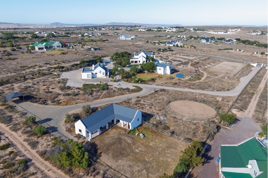 5 Bedroom Property for Sale in Long Acres Country Estate Western Cape